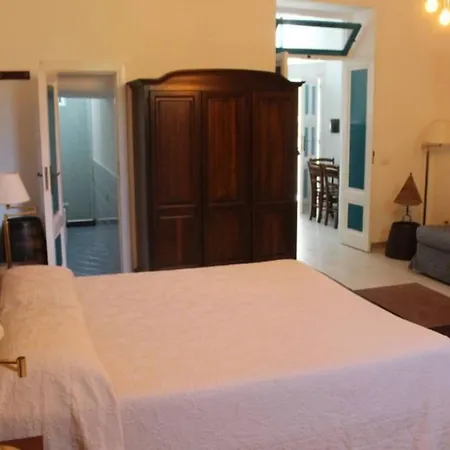 Casa Vista Panarea E Stromboli Ferienhaus